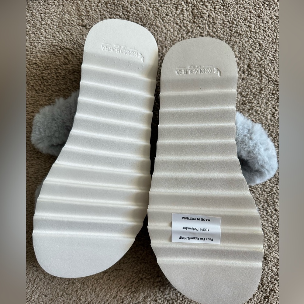 Koolaburra by Ugg Slippers - new - Picture 2 of 3